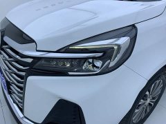 Buick GL8 Land Business Class Smart Edition - ფოტო 6