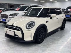 BMW MINI 2023 1.5T ONE 5-Door - ფოტო 1
