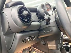 BMW MINI 2023 1.5T ONE 5-Door - ფოტო 11