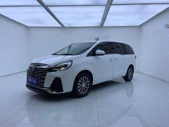 Buick GL8 Land Business Class Smart Edition - ფოტო 1