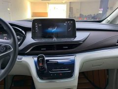 Buick GL8 Land Business Class Smart Edition - ფოტო 17