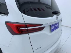 Buick GL8 Land Business Class Smart Edition - ფოტო 7