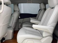 Buick GL8 Land Business Class Smart Edition - ფოტო 9