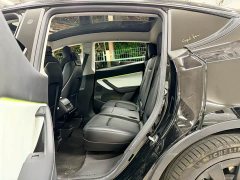 Tesla Model Y Long Range All-Wheel Drive - ფოტო 5