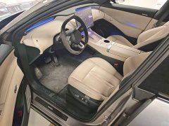 Xiaomi YU7 Four-Wheel Drive Max Edition - ფოტო 7