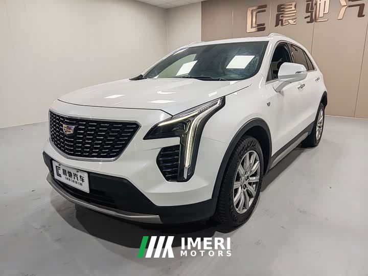 Cadillac XT4 28T FWD Luxury