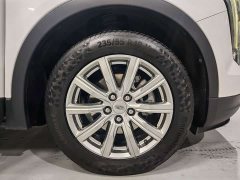 Cadillac XT4 28T FWD Luxury - ფოტო 14
