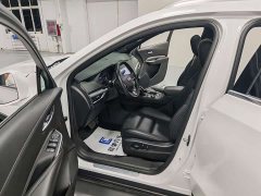 Cadillac XT4 28T FWD Luxury - ფოტო 8