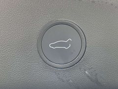 Tesla Model 3 Performance All-Wheel Drive - ფოტო 7