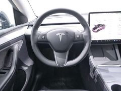 Tesla Model Y Rear-Wheel Drive - ფოტო 13