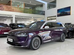 AITO M9 Extended Range Ultra 52kWh 5-Seater with 192-Channel LiDAR - ფოტო 1