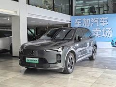 Volvo XC70 Plug-in Hybrid 2026 Two-Wheel Drive Long Range Core - ფოტო 1
