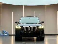 BMW X5 xDrive 30Li M Sport Luxury Night Edition Package - ფოტო 2