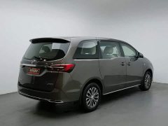 Buick GL8 2023 Land Business Class Comfort Edition - ფოტო 2