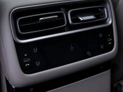 Li Auto i6 2025 Two-Wheel Drive Standard - ფოტო 16