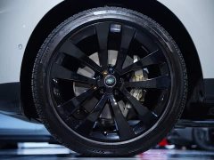 Land Rover Range Rover Sport 360PS S - ფოტო 2
