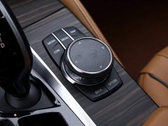 BMW 5 Series 530Li Premier Luxury Package - ფოტო 11