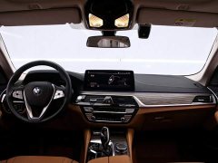 BMW 5 Series 530Li Premier Luxury Package - ფოტო 5