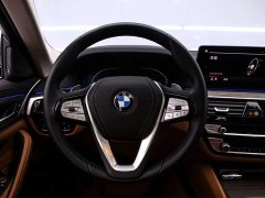 BMW 5 Series 530Li Premier Luxury Package - ფოტო 7