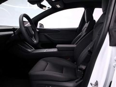 Tesla Model Y Rear-Wheel Drive - ფოტო 12