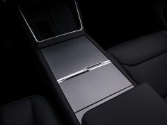 Tesla Model Y Rear-Wheel Drive - ფოტო 9