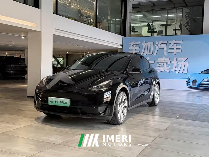 Tesla Model Y Facelift Rear-Wheel Drive