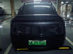 Tesla Model Y Rear-Wheel Drive - ფოტო 5