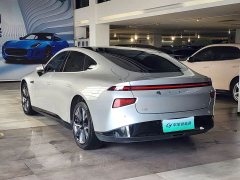 Xpeng P7 2020 670N - ფოტო 9