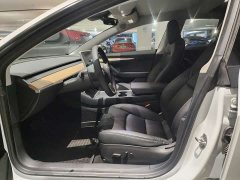 Tesla Model 3 Rear-Wheel Drive - ფოტო 4