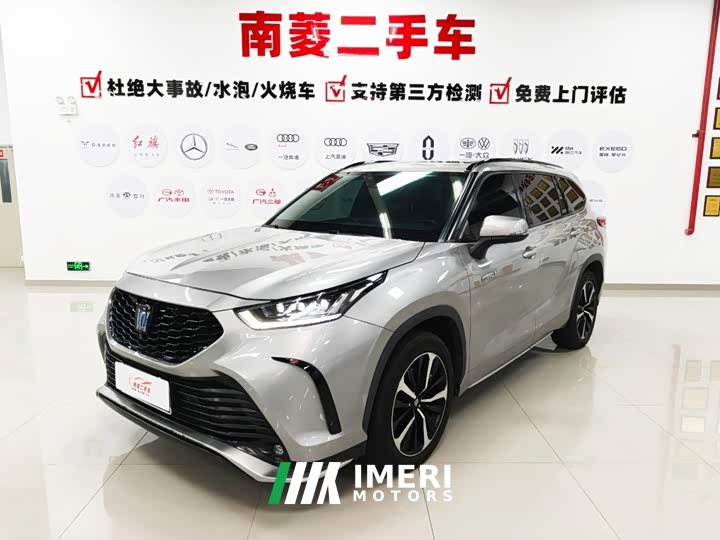Toyota Crown Venza 2021 2.5L HEV AWD Premium - ავტომობილი ჩინეთიდან