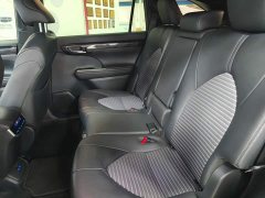 Toyota Crown Venza 2021 2.5L HEV AWD Premium - ფოტო 10
