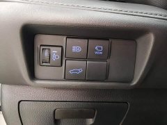 Toyota Crown Venza 2021 2.5L HEV AWD Premium - ფოტო 13