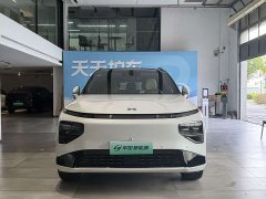 XPeng G9 725 Max - ფოტო 2