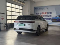 XPeng G9 725 Max - ფოტო 7