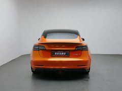 Tesla Model 3 Performance All-Wheel Drive - ფოტო 4