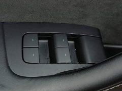 Tesla Model 3 Performance All-Wheel Drive - ფოტო 9