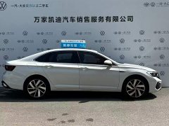 Volkswagen Sagitar 300TSI DSG Excellence Edition - ფოტო 4