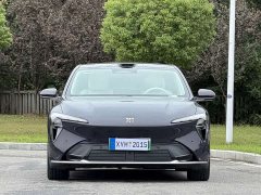 Buick Zhijing L7 Extended Range Avvia - ფოტო 2