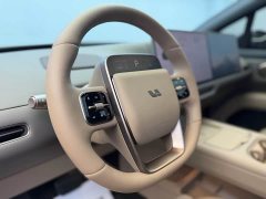 Li Auto i6 2025 Two-Wheel Drive Standard - ფოტო 13