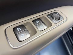 Li Auto i6 2025 Two-Wheel Drive Standard - ფოტო 16