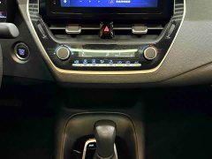 Toyota Corolla 2022 1.8L CVT Luxury - ფოტო 10