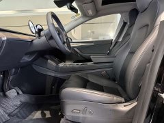 Tesla Model Y Long Range All-Wheel Drive - ფოტო 5