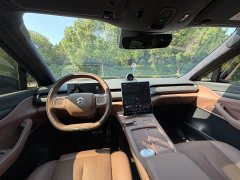 NIO ES8 75kWh - ფოტო 12