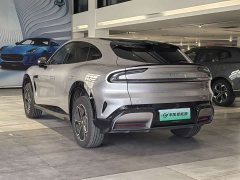 Xiaomi YU7 Four-Wheel Drive Max Edition - ფოტო 9