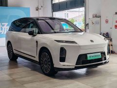 NIO ES8 2026 Seven-Seat Executive Luxury Edition - ფოტო 3