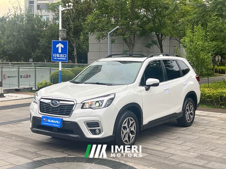 Subaru Forester 2.0i Premium - ავტომობილი ჩინეთიდან
