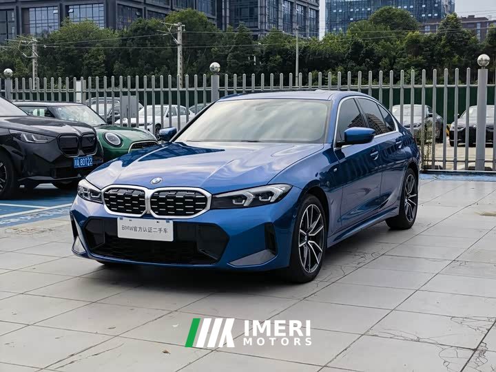 BMW 3 Series 320i M Sport Package - ავტომობილი ჩინეთიდან