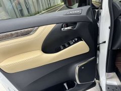 Toyota Vellfire 2020 Dual Motor 2.5L HV Premium Edition - ფოტო 15