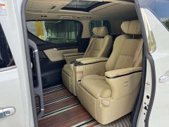 Toyota Vellfire 2020 Dual Motor 2.5L HV Premium Edition - ფოტო 16