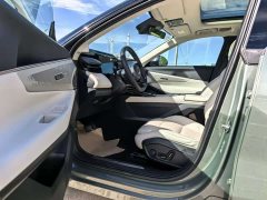 Lynk & Co Geely Lynk & Co 08 EM-P 220km AWD Performance Halo - ფოტო 7